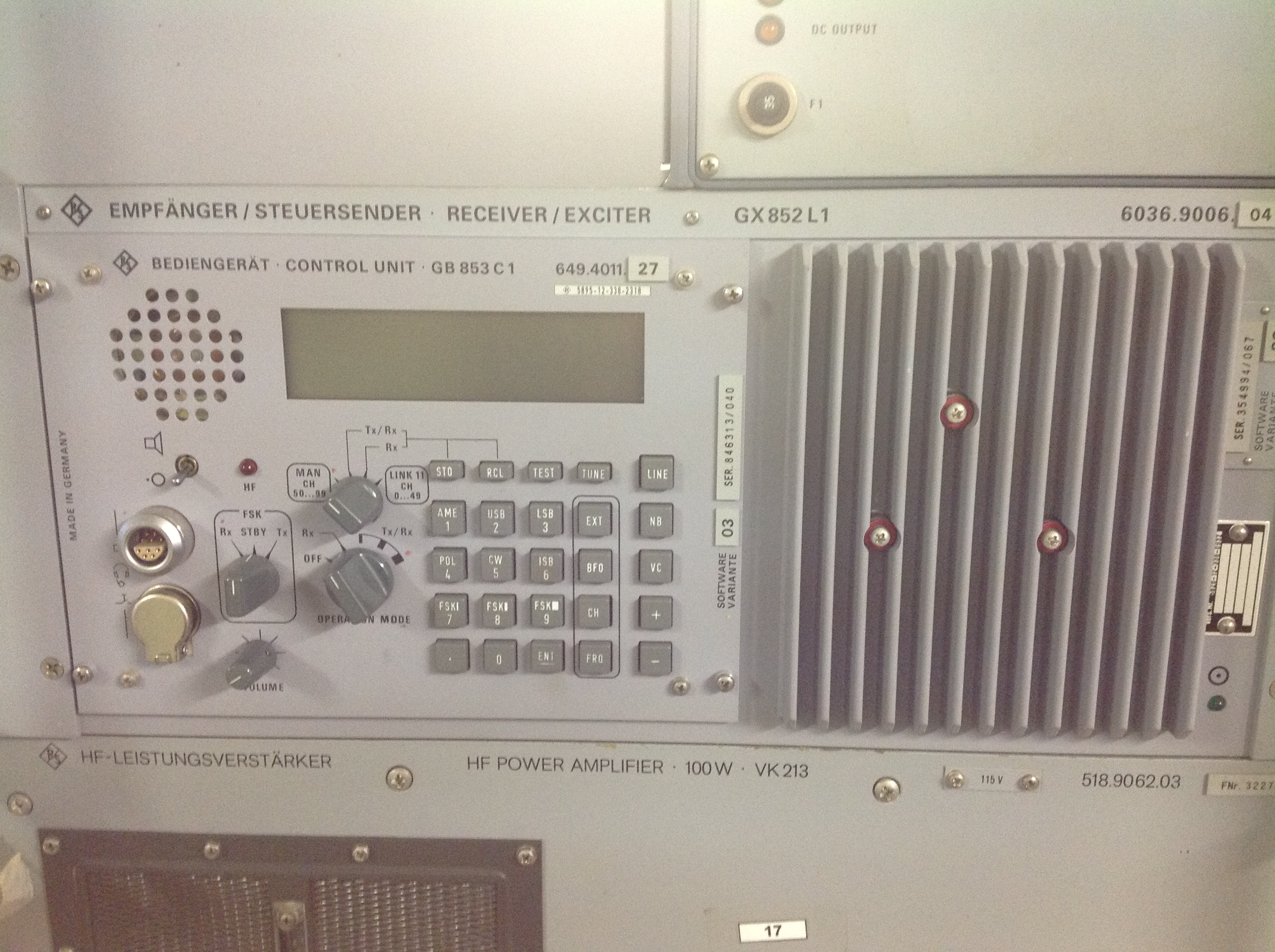 HF-Sender/ Empfangsanlage Rohde & Schwarz XK 852 150 W HF-Sender/ Empfangsanlage Rohde & Schwarz XK 852 150 W