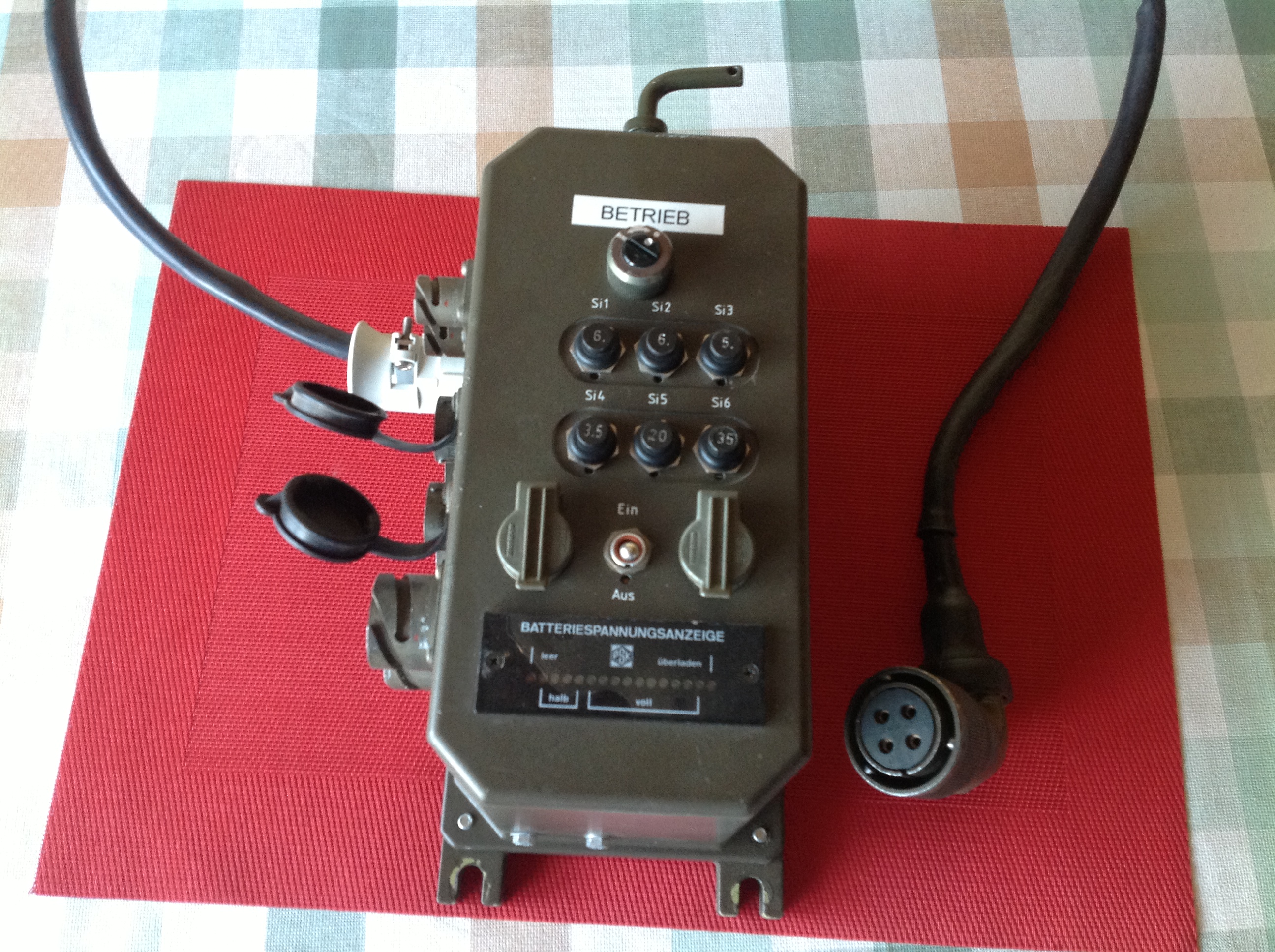 A/VHF Schaltkasten für Fahrzeug Wolf