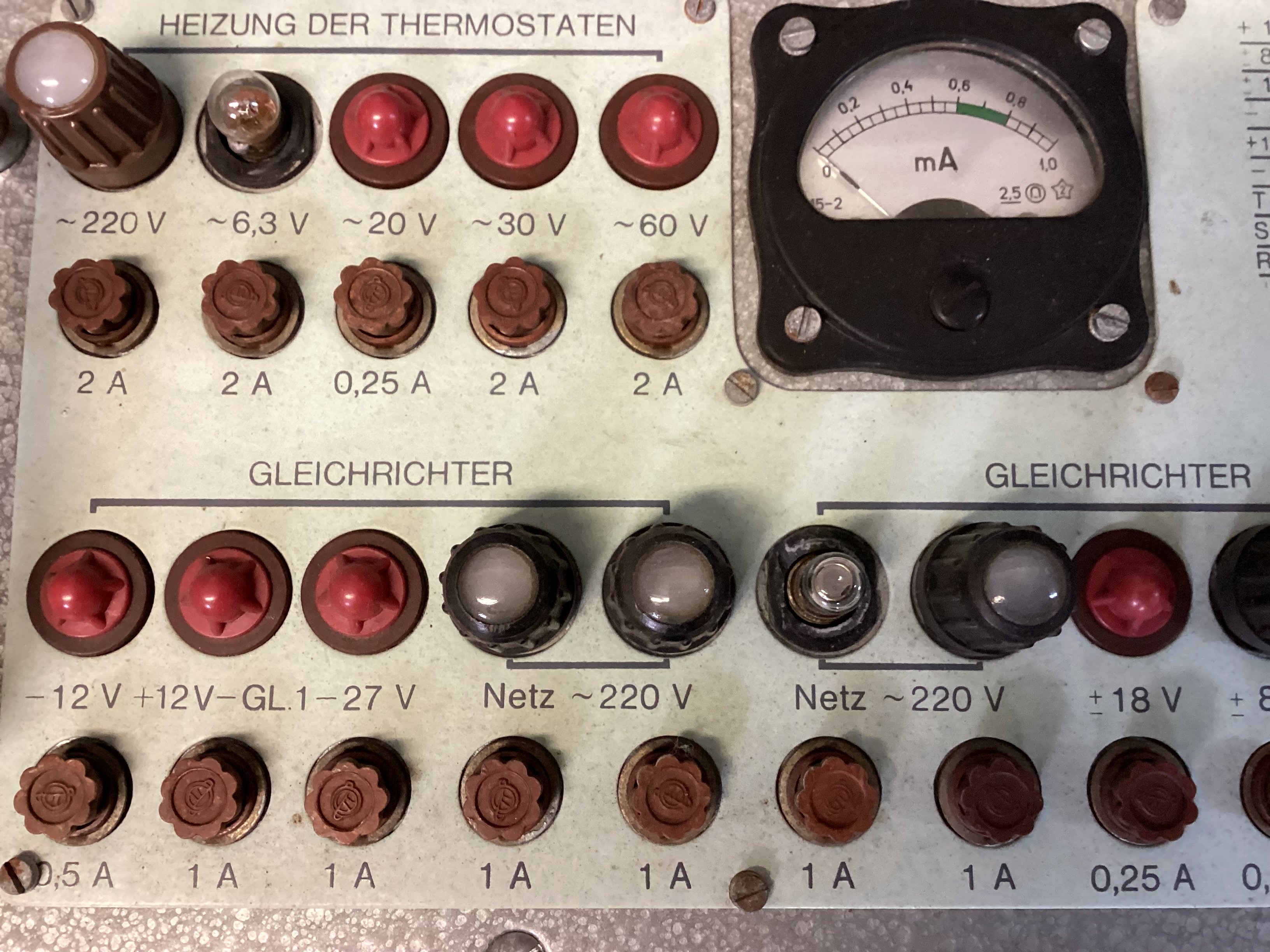DDR, unbekanntes Stromversorgungsgerät S 4 