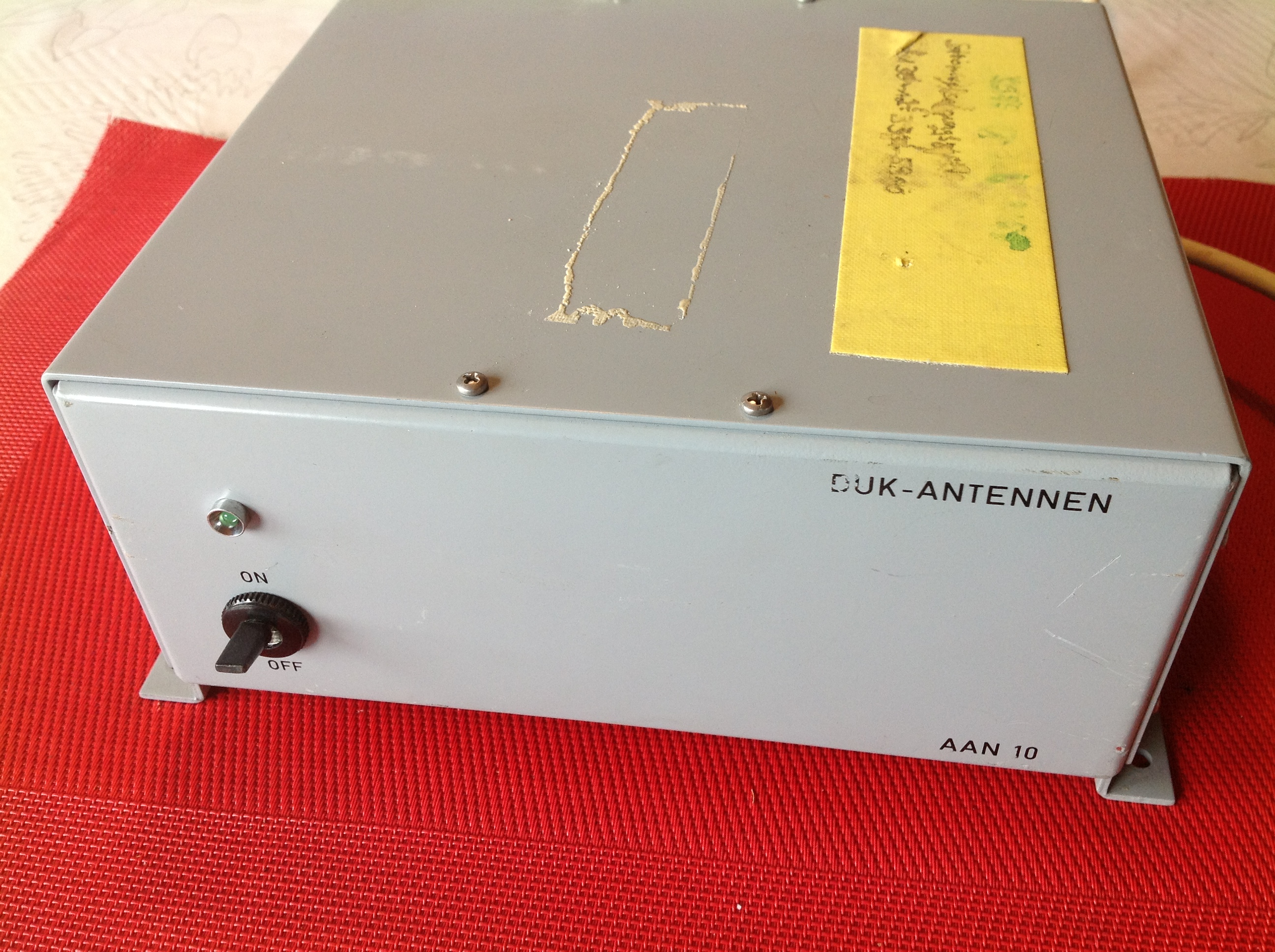 DUK aktive Breitband-Empfangsantenne Typ AAK-7015